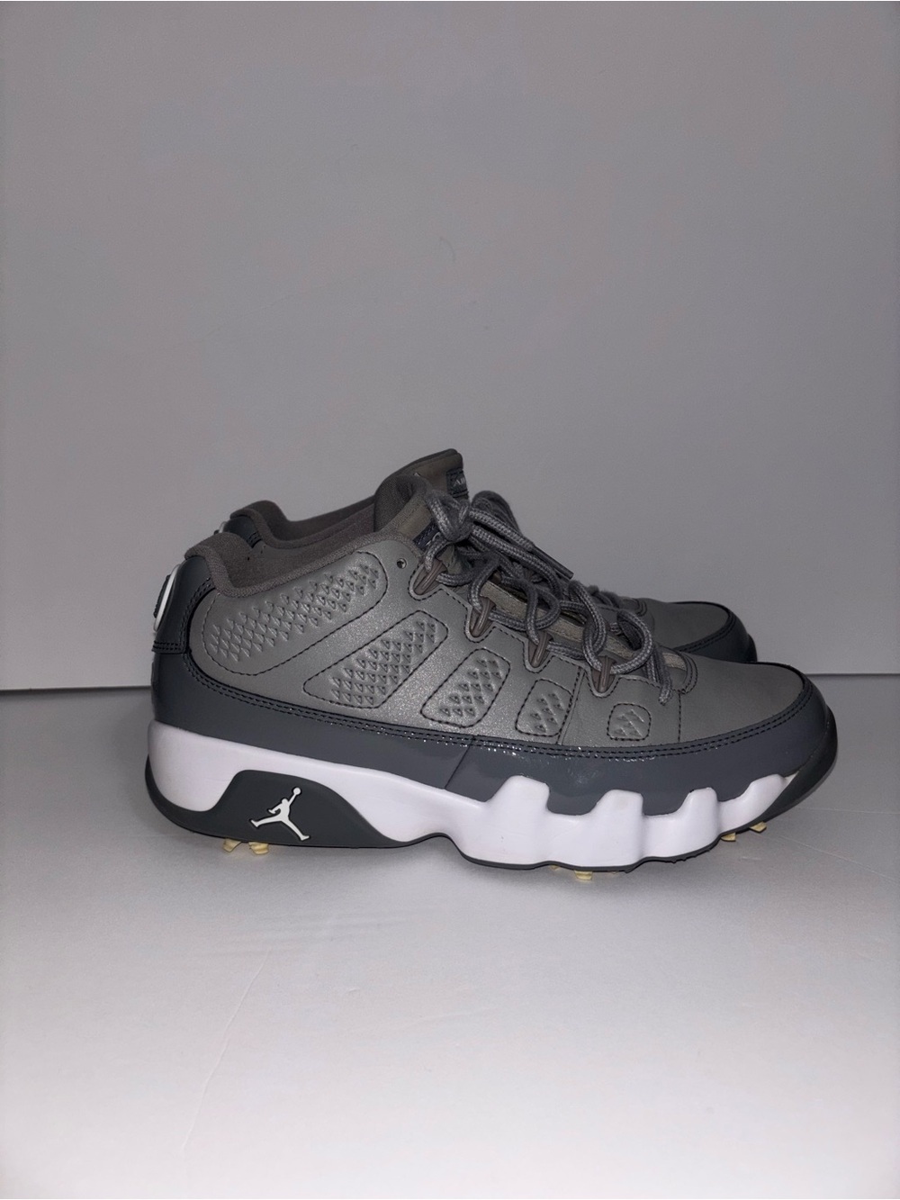 Nike Air Jordan 9 G Cool Grey
White Mens Golf Shoes FJ5934-001
Size 9 - Picture 2 of 11
